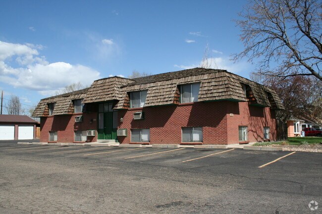 Primary Photo - 4455 Independence St