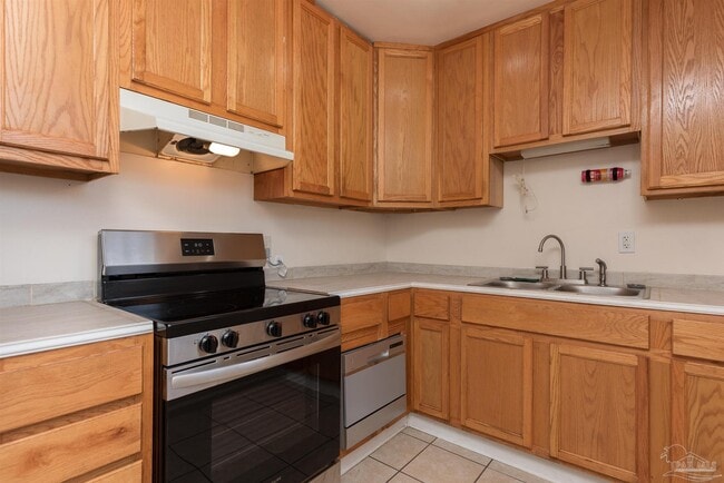 Building Photo - 4513 Guerlain Way