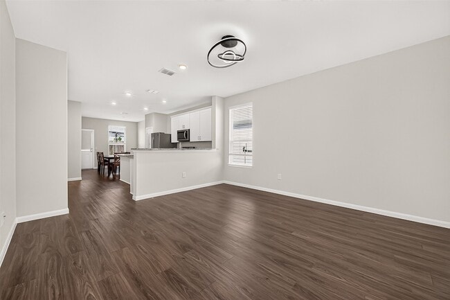 Building Photo - 16039 Kingfield Haven Dr
