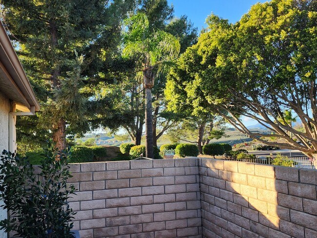 Building Photo - Elevated Living with Sunset Views