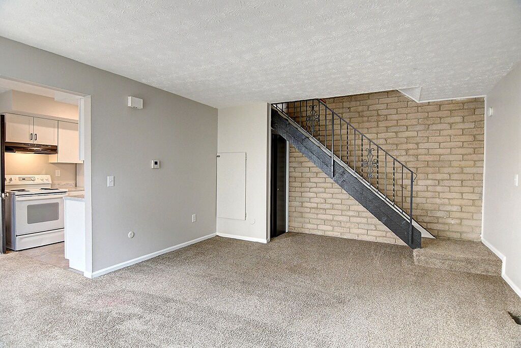 Building Photo - 403 Coventry Pl