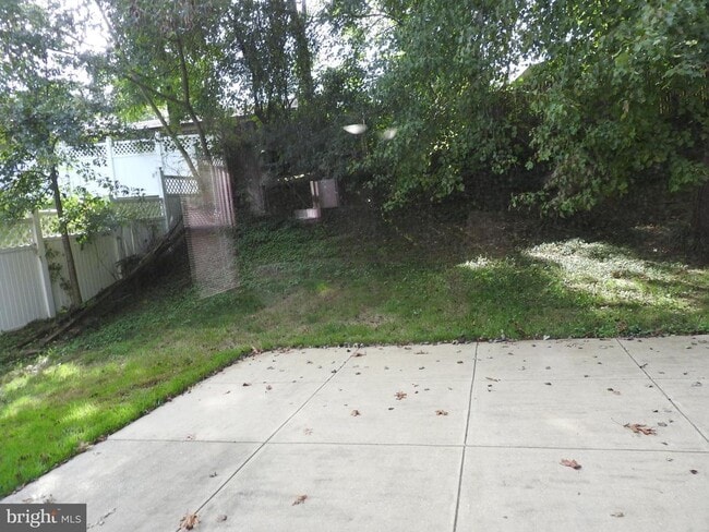 Building Photo - 15531 Peach Walker Dr