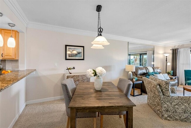 Building Photo - 363 Pinellas Bayway S