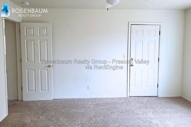 Building Photo - 7060 E Burro Ln