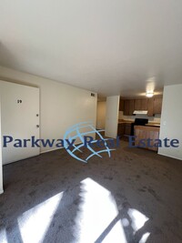 Building Photo - Downstairs 2 Bedroom 1 Bathroom Condo in E...