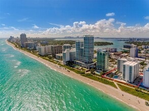 Building Photo - 6917 Collins Ave