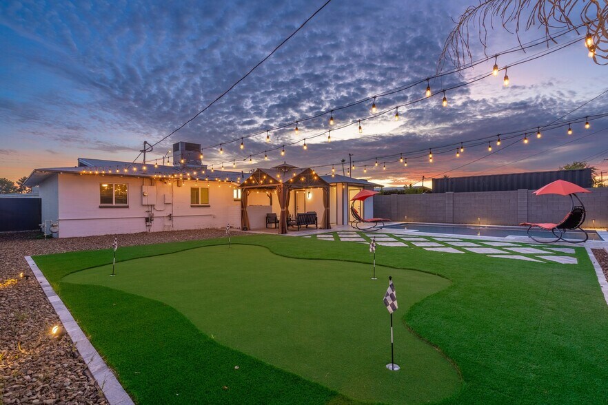 Building Photo - 7902 E Latham St