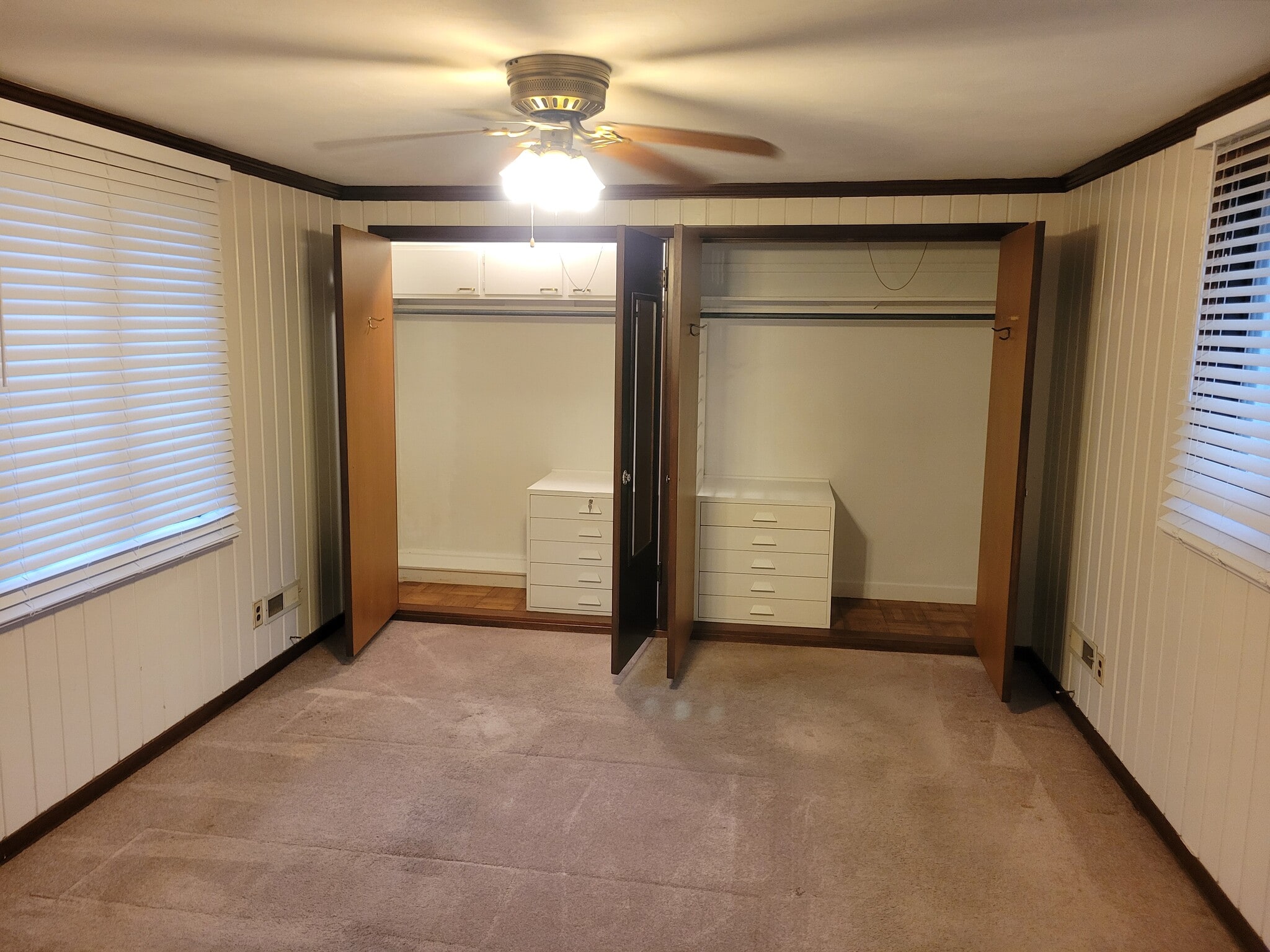 Building Photo - 2123 Eileen Rd