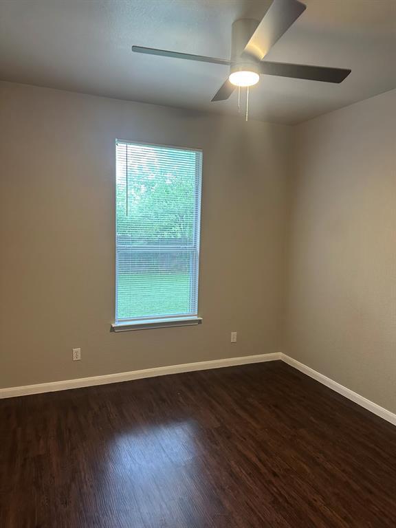 Building Photo - 1503 Cedar Park Dr