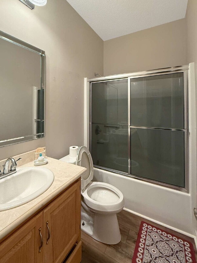 Building Photo - Now $2,395 – Spacious, Established Home with Room to Breathe