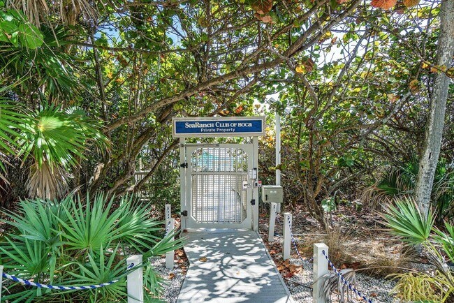 Building Photo - 4301 N Ocean Blvd