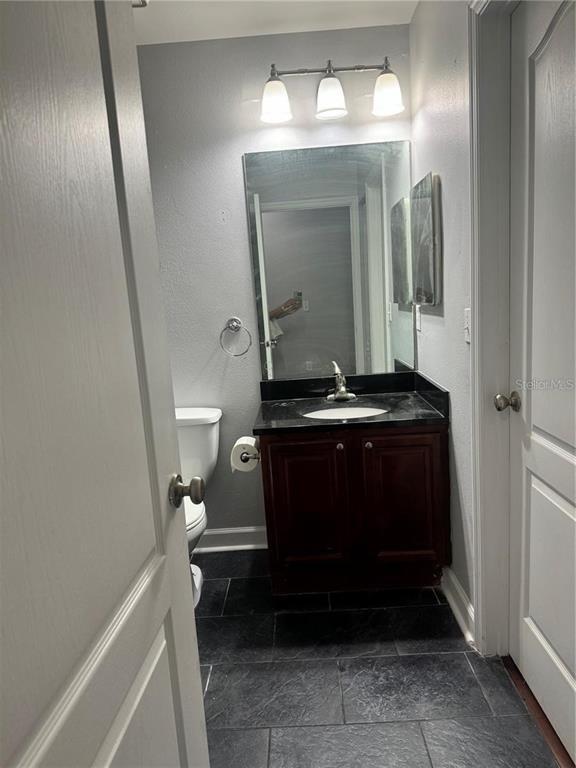 Building Photo - 2071 Dixie Belle Dr