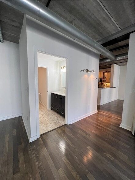 Building Photo - 800 Peachtree St NE