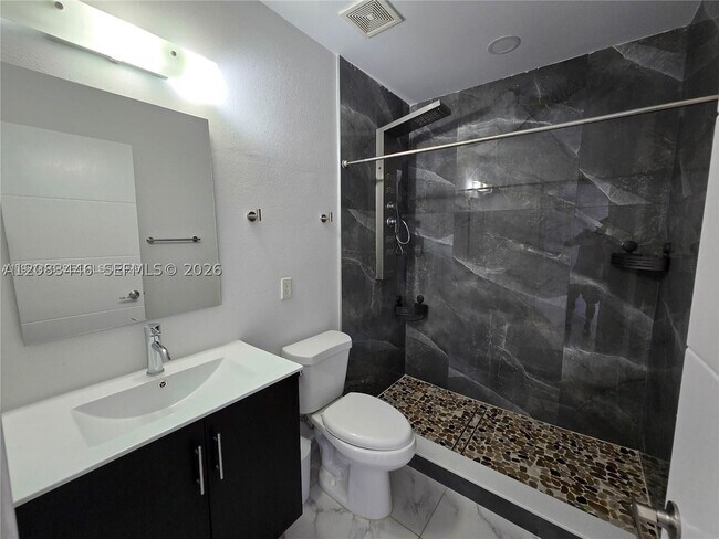 Building Photo - 25901 SW 139th Ave