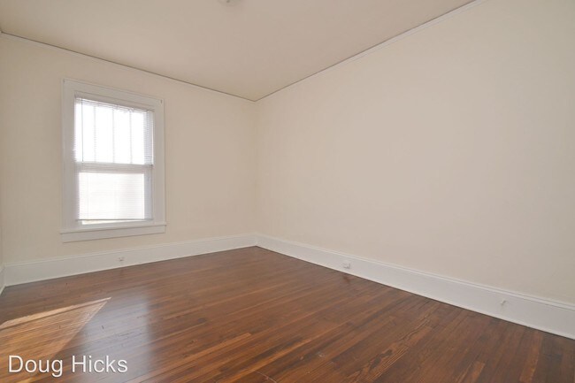 Building Photo - 3 br, 1 bath House - 1517 Pegram Street
