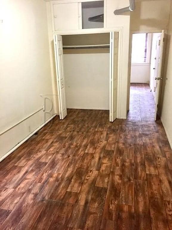 Building Photo - 1 bedroom in ASTORIA NY 11102