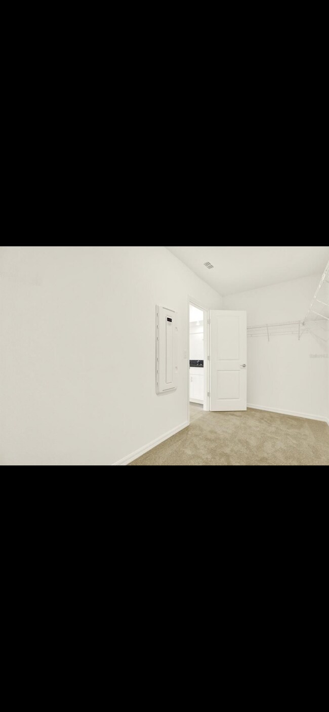 Building Photo - 6603 Back Forty Loop