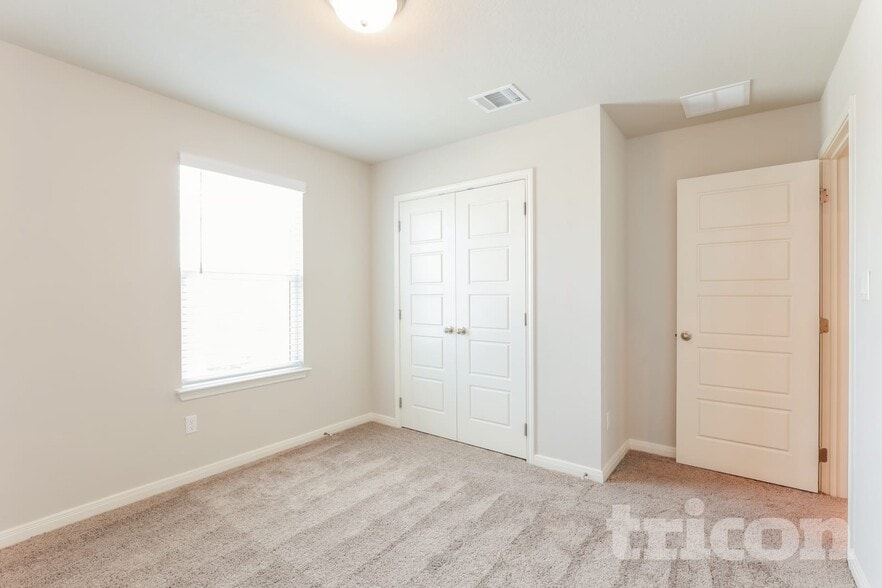 Building Photo - 13515 Emerson Wy