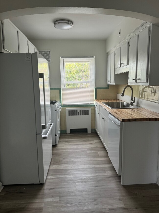 Building Photo - 3148 Werk Rd