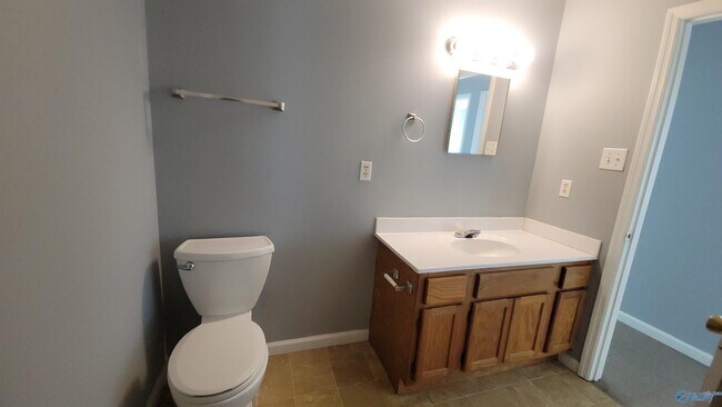 Building Photo - 6117 Melrose Rd NW