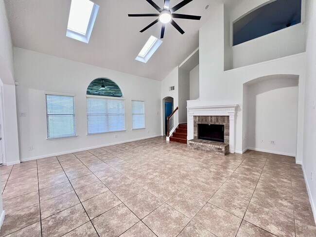 Building Photo - 4507 Quiet Loch Ct