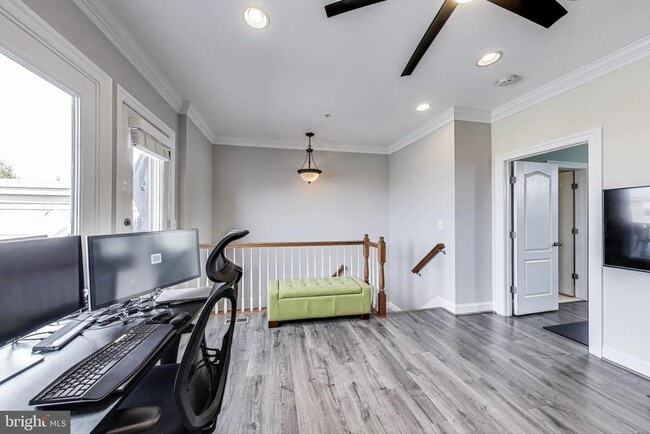 Building Photo - 508 Rampart Way
