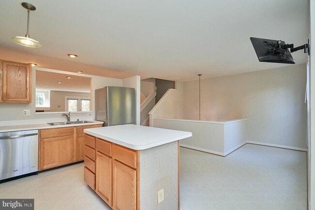 Building Photo - 4804 Heron Neck Ln