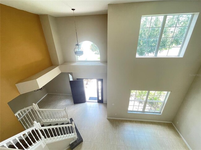 Building Photo - 2930 Willow Creek Ln