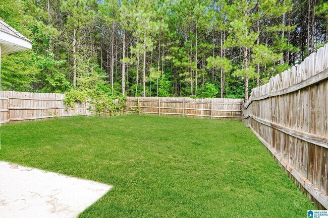 Building Photo - 255 Forest Lakes Dr