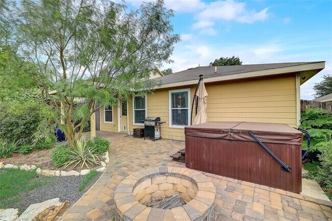 Building Photo - 1713 Poppy Seed Ln