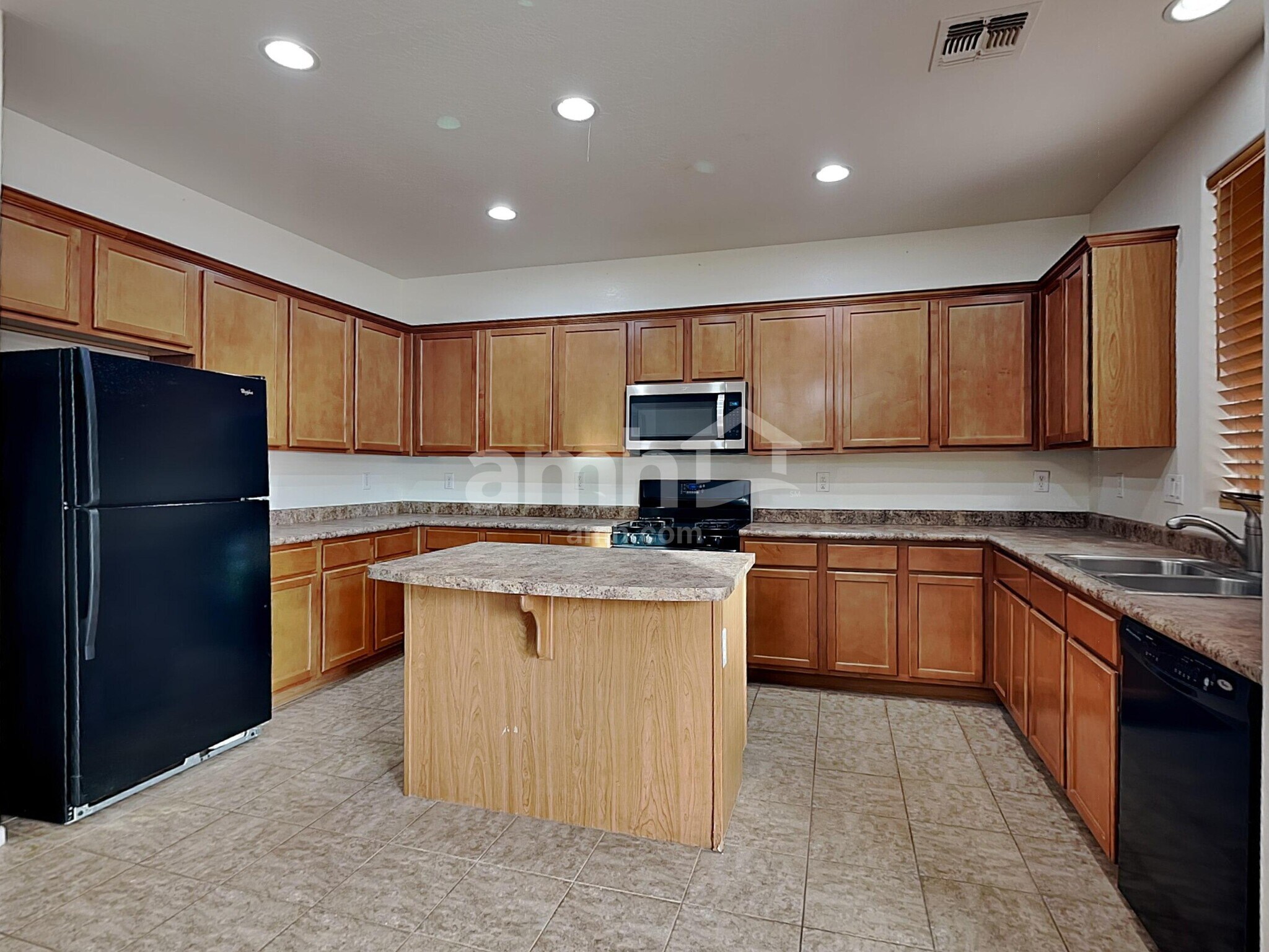 Building Photo - 18015 W Carol Ave