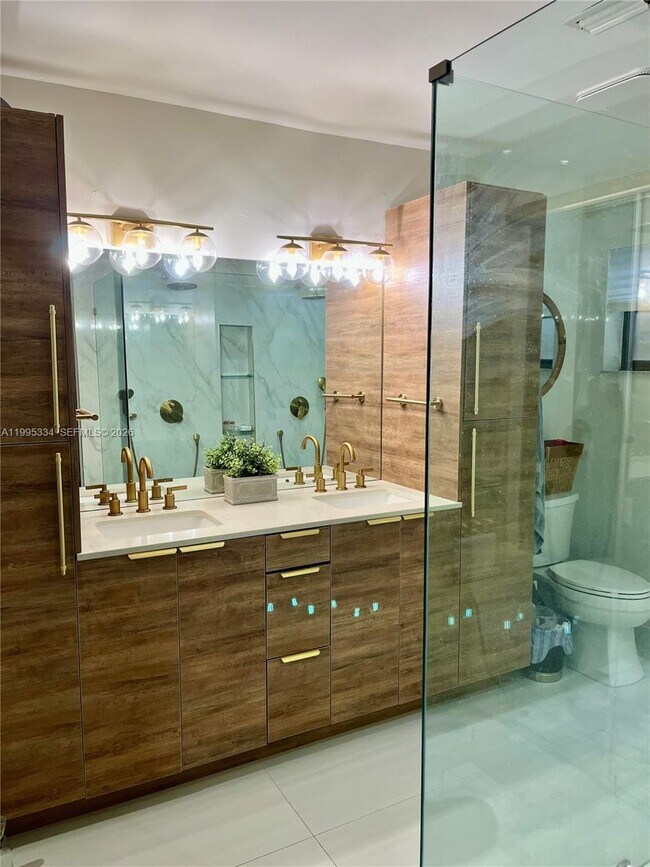 Building Photo - 6201 Portsmouth Ln