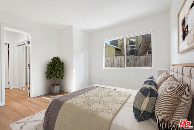 Building Photo - 836 Ashland Ave