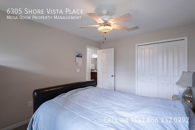 Building Photo - 6305 Shore Vista Pl