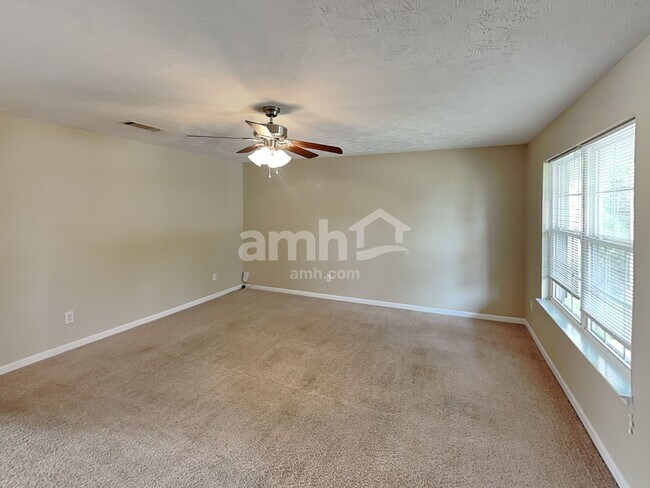 Building Photo - 4006 Pennick Ct