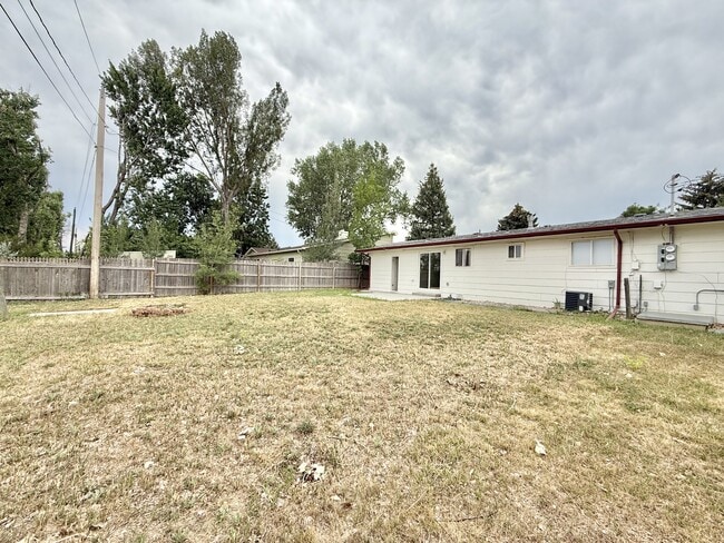 Building Photo - 5008 S Iowa Ave