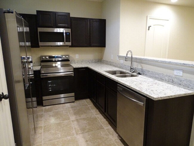 Building Photo - 6411 Luglio Ln