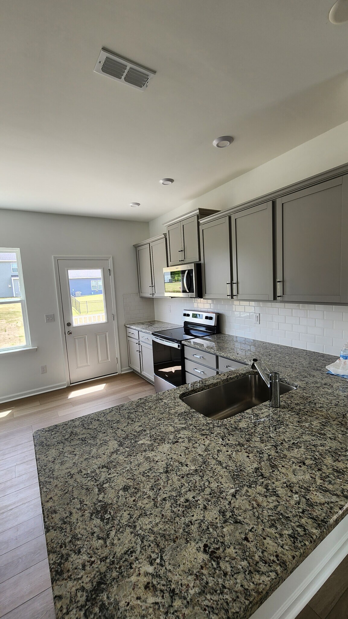 Building Photo - 11148 Godwit Ln