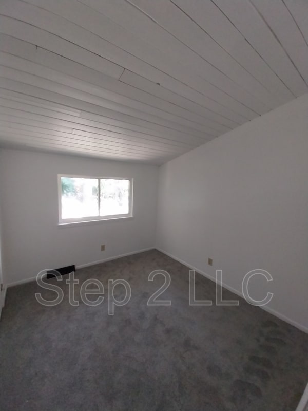 Building Photo - 248 E Prospect St