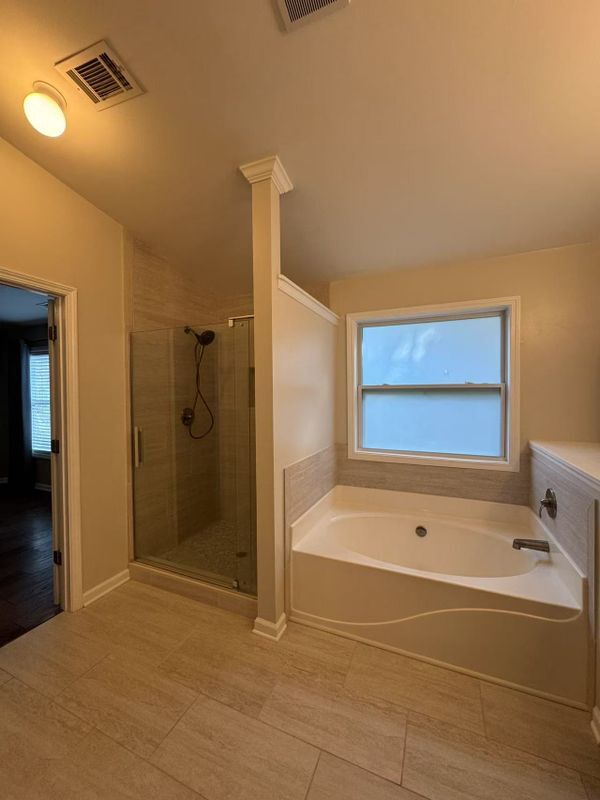 Building Photo - 2692 Briaroak Dr