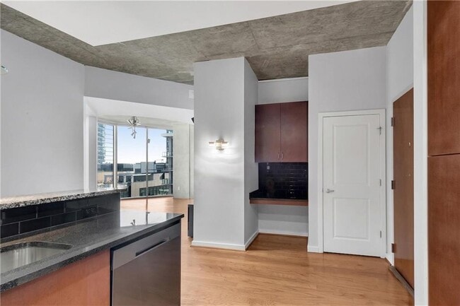 Building Photo - 860 Peachtree St NE