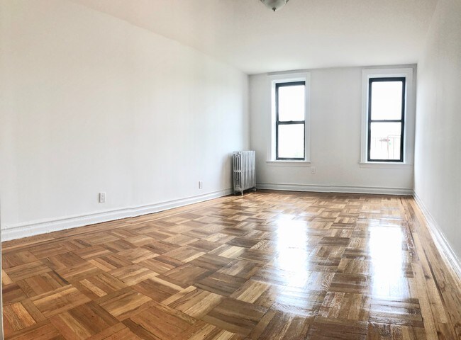 Building Photo - 114 Albemarle Rd