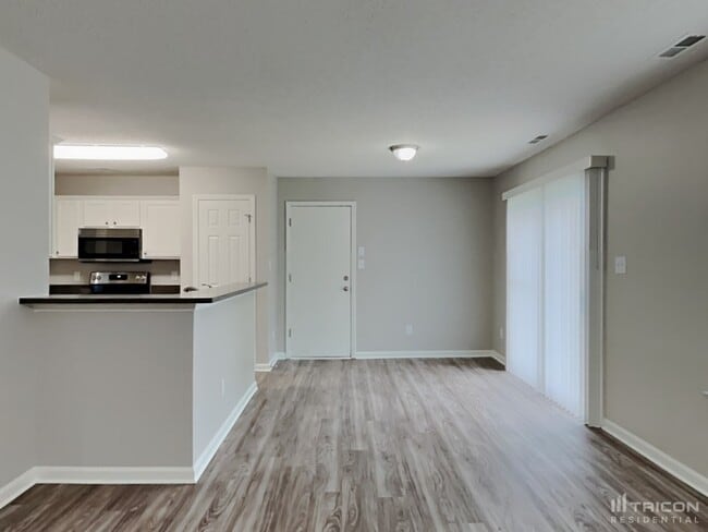 Building Photo - 119 Brantley Pl Dr