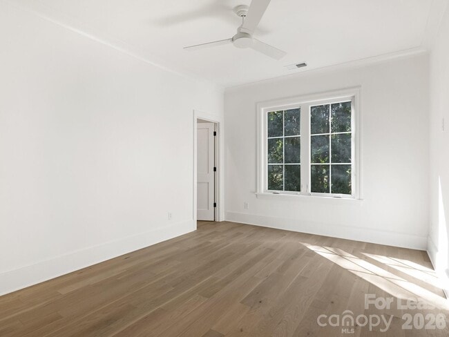 Building Photo - 1511 Cavendish Ct