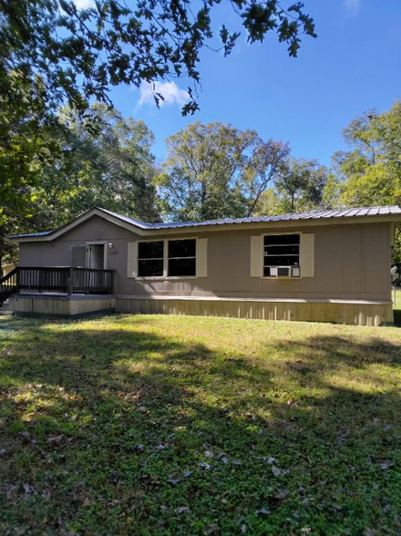 Building Photo - 15509 Parret Ln