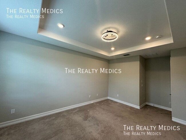 Building Photo - 4712 Lagona Ln