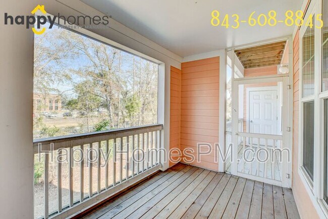 Building Photo - 2223 Chatelain Way