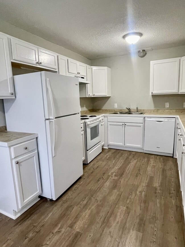 Building Photo - 3960 Arbor Pl Ln