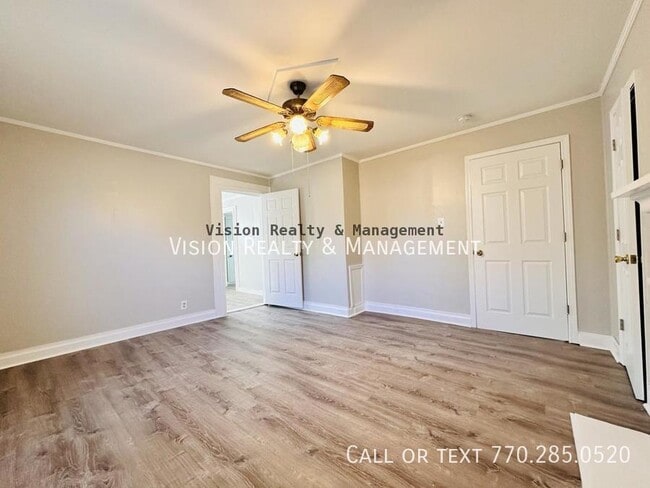 Building Photo - 31 Reynolds St