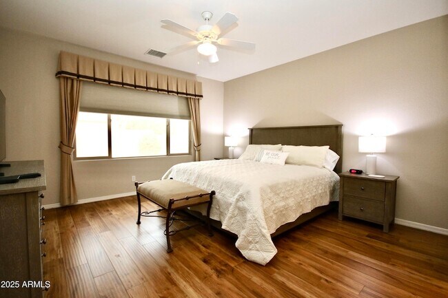 Building Photo - 3045 E Firestone Dr